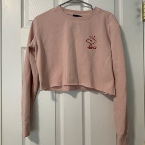 Light pink peanuts Woodstock crop crewneck